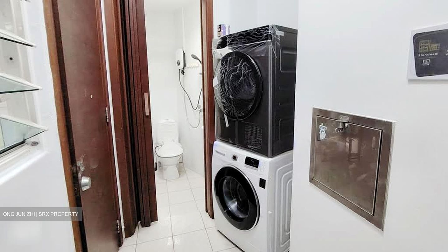 Hillington Green (D23), Condominium #575632571